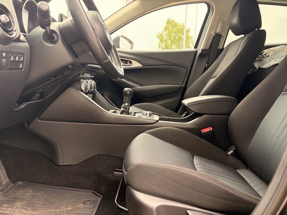 Mazda CX-3 2,0 SkyActiv-G 121 Vision 5d