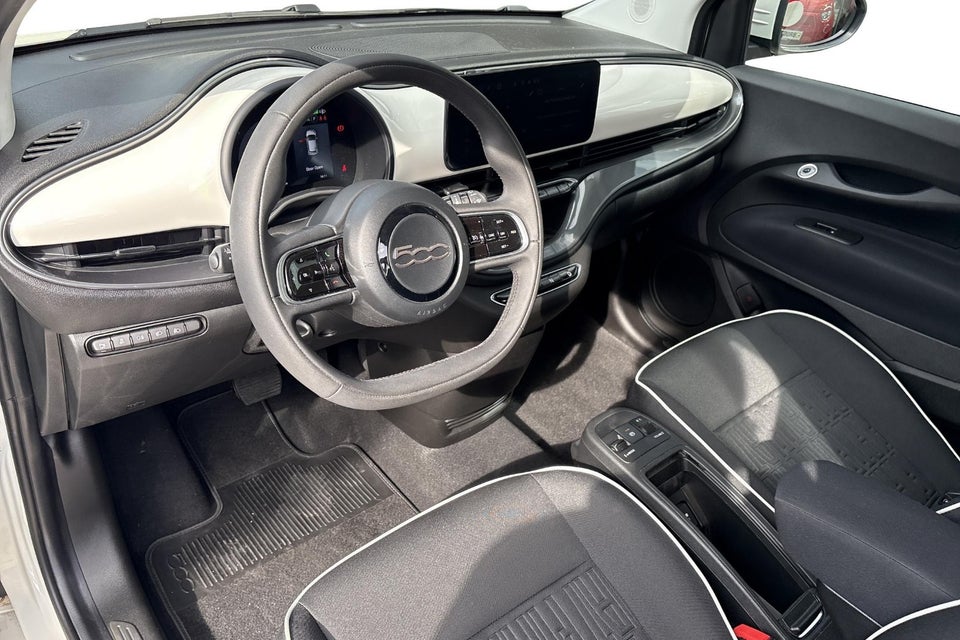 Fiat 500e 42 Icon 3d