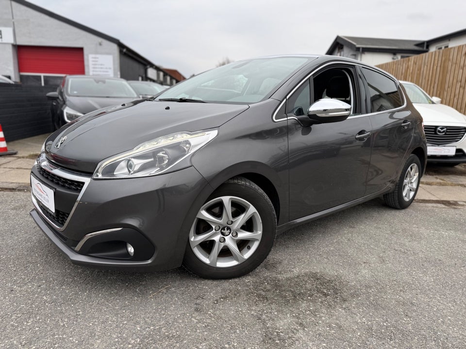 Peugeot 208 1,5 BlueHDi 100 Allure Sky 5d
