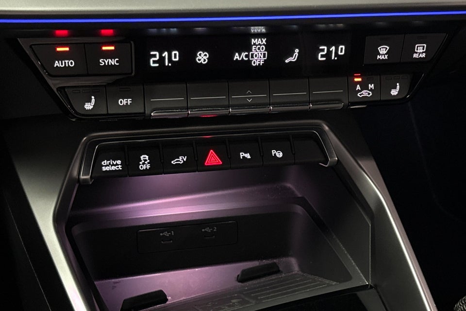 Audi A3 40 TFSi e S-line Sportback S-tr. 5d