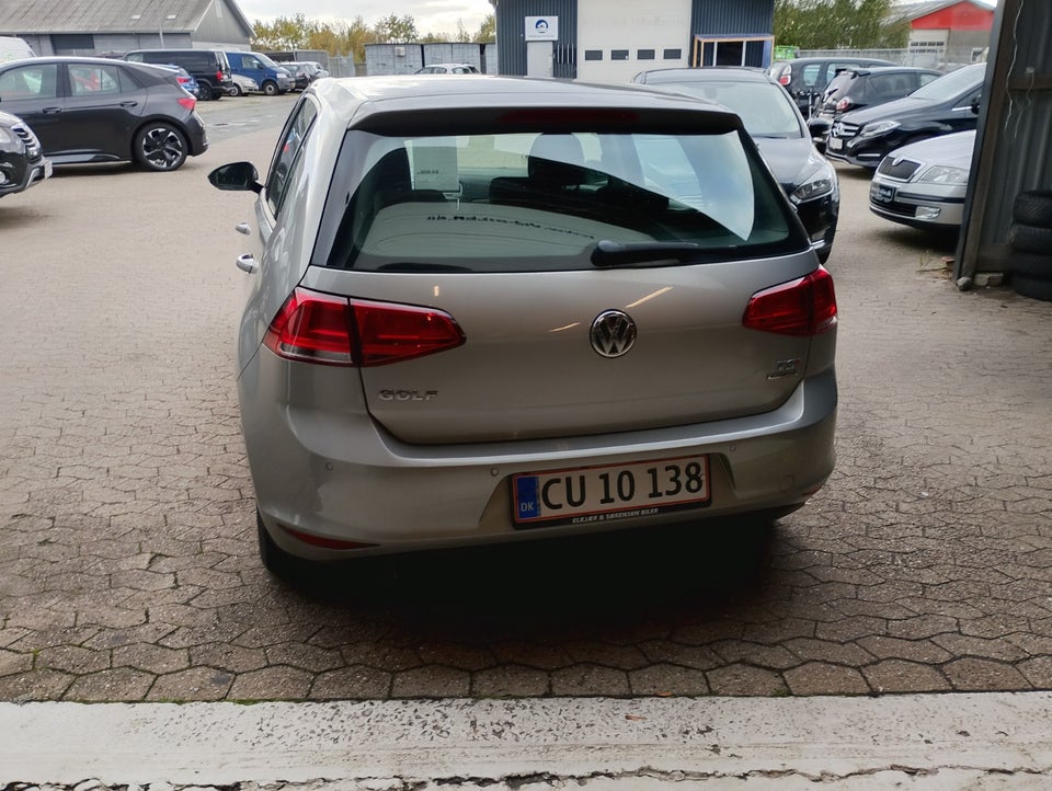 VW Golf VII 1,4 TSi 122 Comfortline BMT 5d