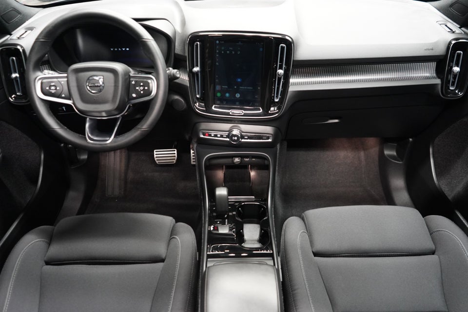Volvo XC40 P6 ReCharge Pro 5d