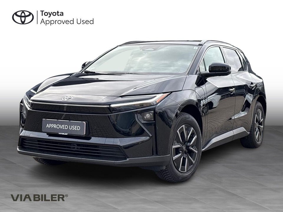 Toyota bZ4X 73 Executive 5d