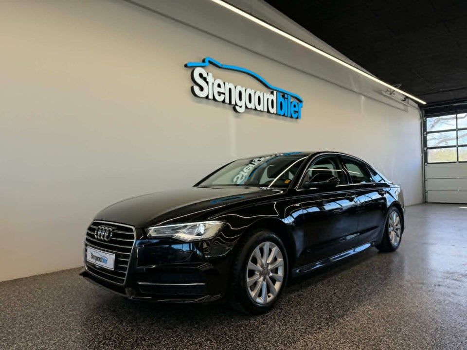 Audi A6 3,0 TDi 218 S-line S-tr. 4d
