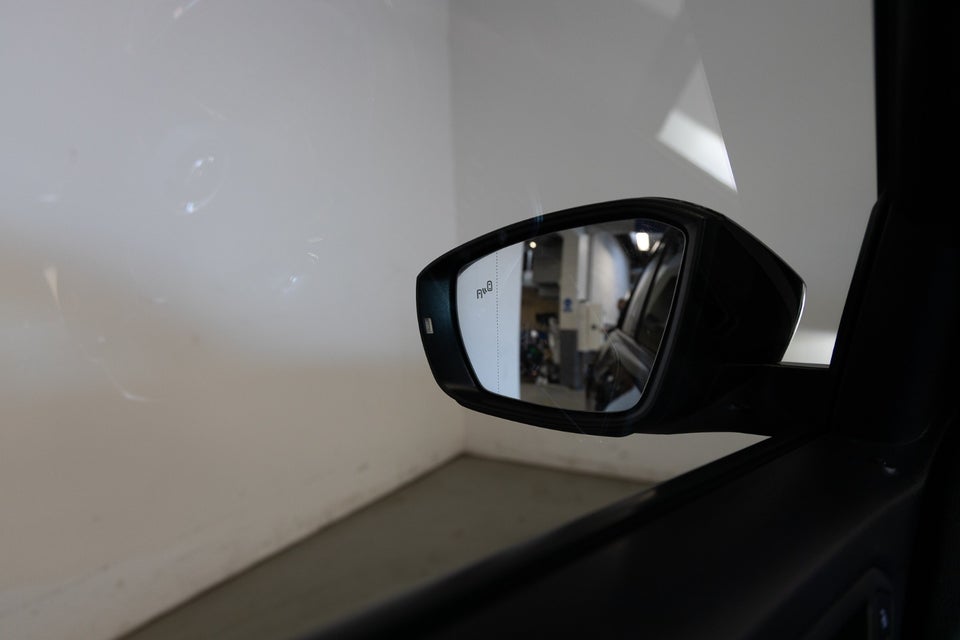 VW T-Roc 1,5 TSi 150 Sport Team DSG 5d