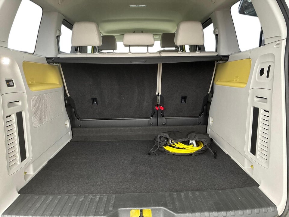 VW ID.Buzz 77 Pro SWB 5d