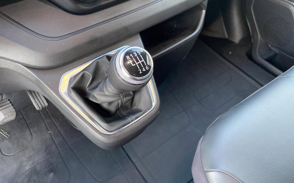 Renault Trafic 2,0 dCi 170 L2H1