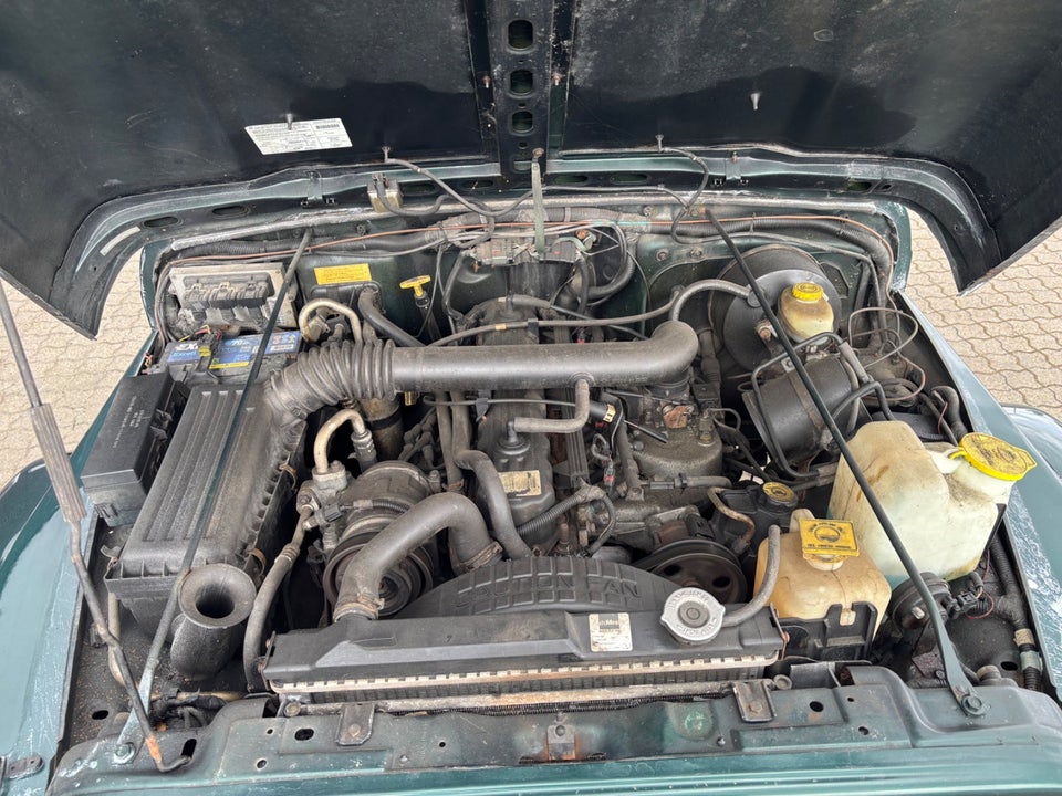 Jeep Wrangler 4,0 Sahara aut. 3d