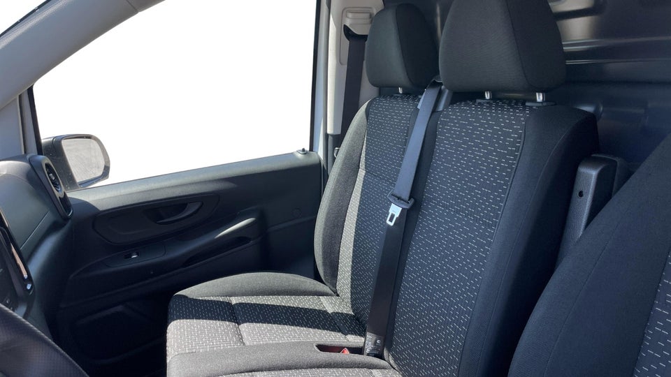 Mercedes Vito 114 2,0 CDi A2 Kassevogn PRO aut. RWD