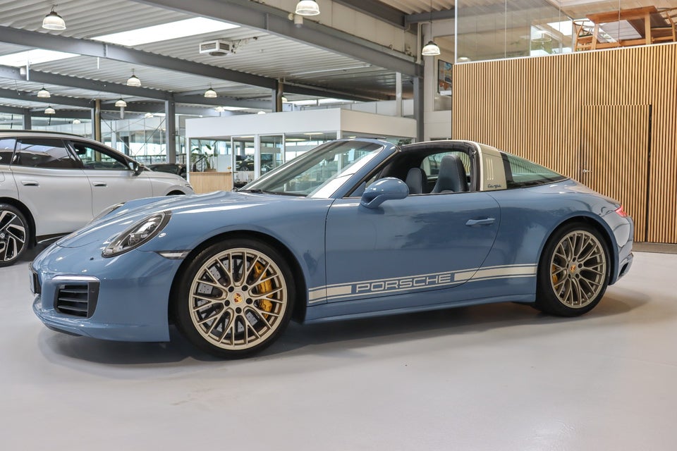 Porsche 911 Targa 4S 3,0 PDK 2d