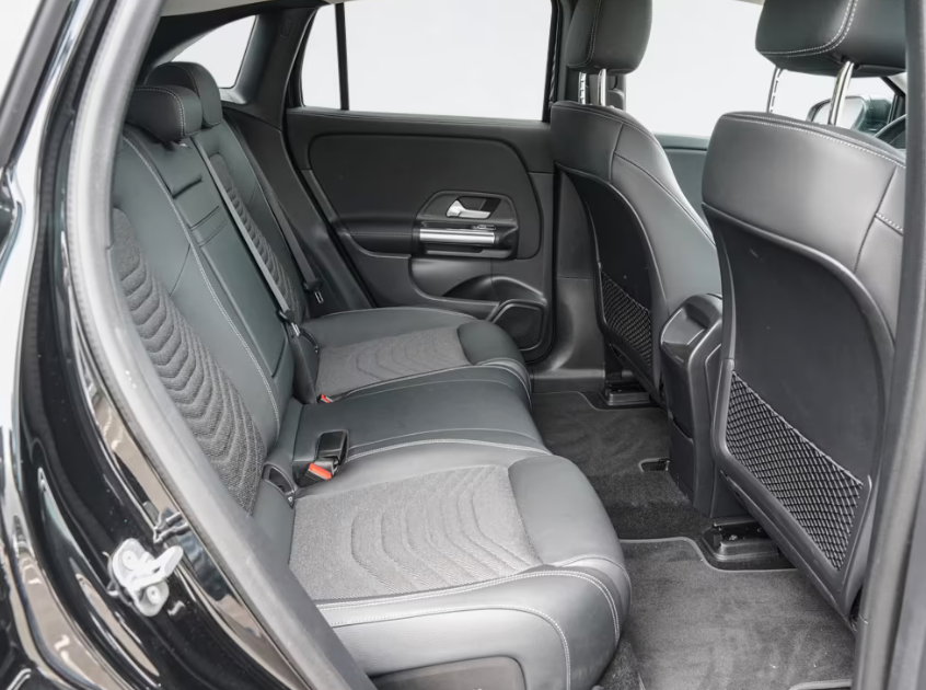 Mercedes EQA250+ Progressive Advance 5d