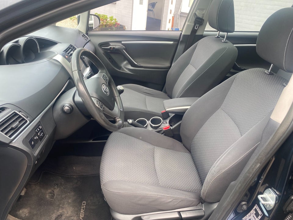 Toyota Verso 2,0 D-4D T2 Touch 7prs 5d