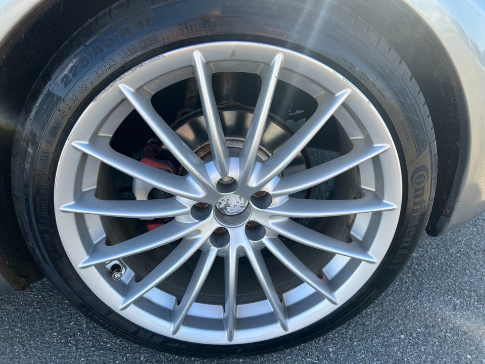 Alfa Romeo GT 3,2 V6 24V 3d