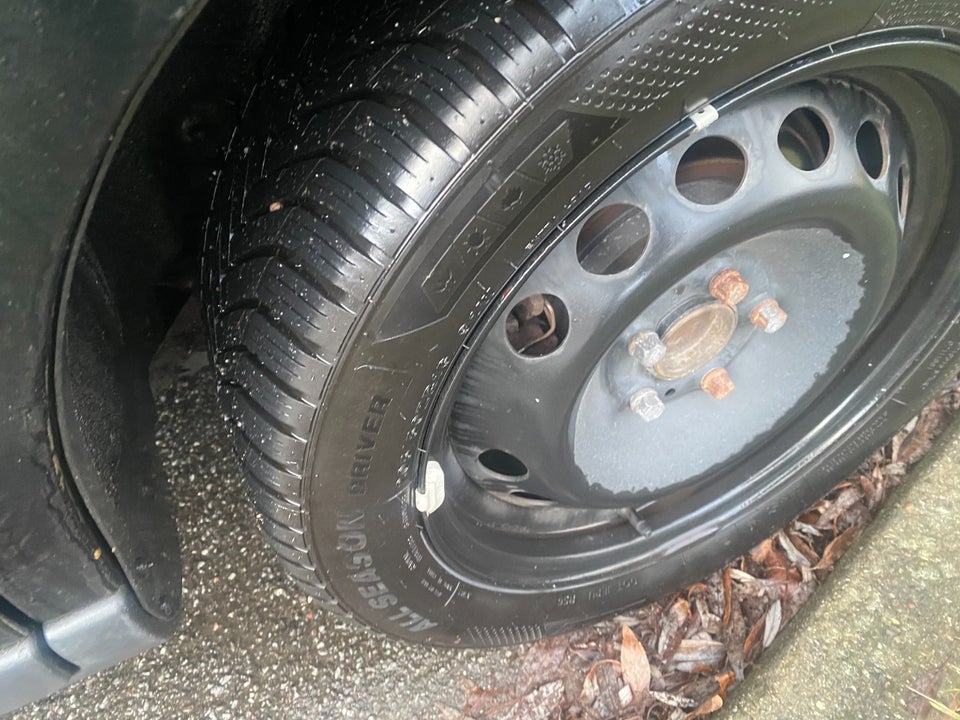 Volvo V70 2,4 T 200 aut. 5d