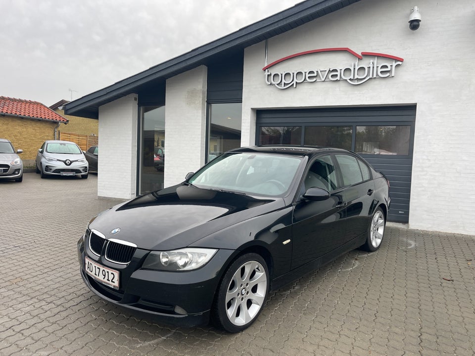 BMW 318i 2,0  4d