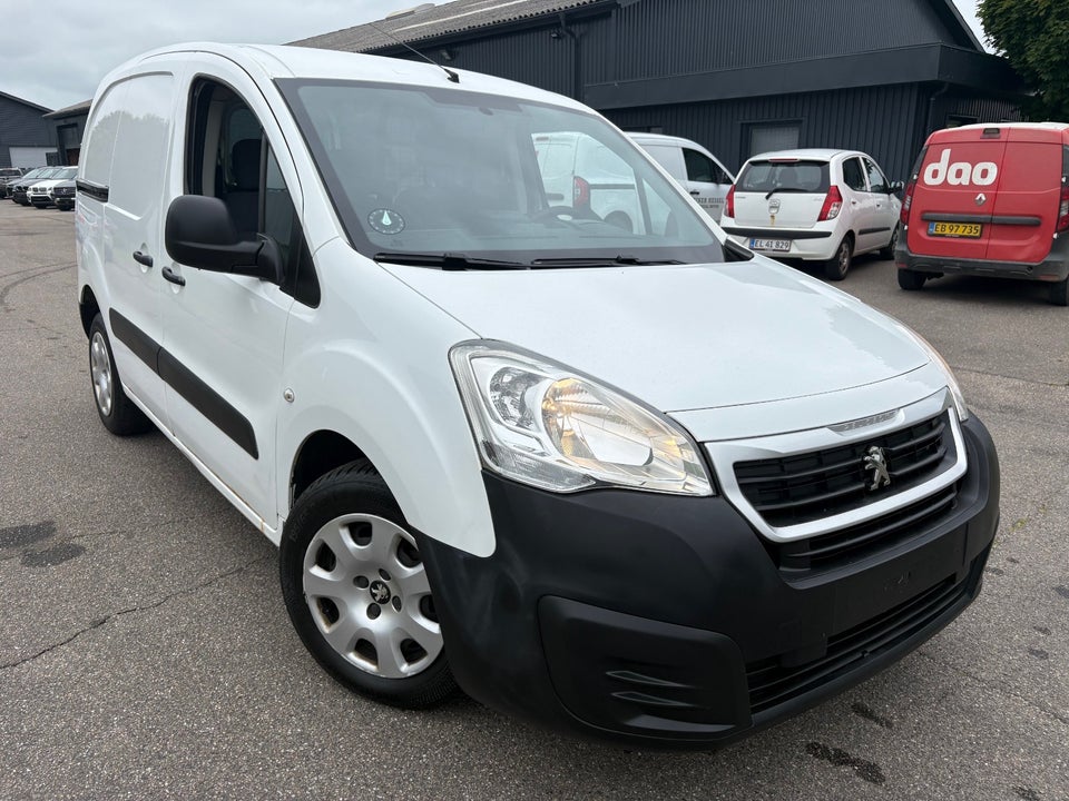 Peugeot Partner 1,6 BlueHDi 100 L1 ESG Flex Van 5d