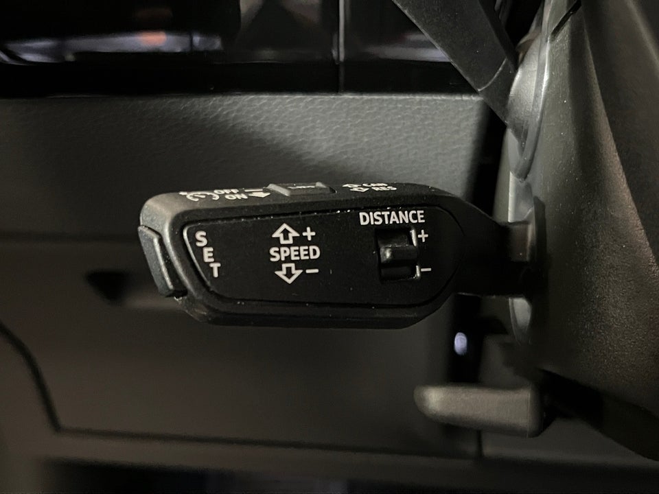 Audi Q8 e-tron 55 Advanced quattro 5d