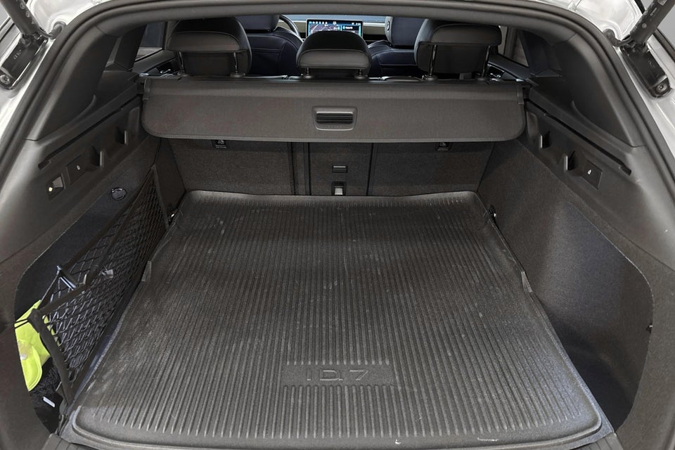 VW ID.7 77 Style+ Tourer 5d