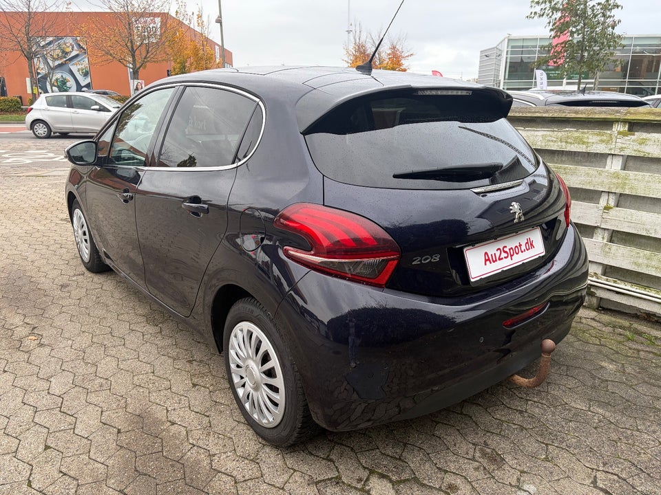 Peugeot 208 1,6 BlueHDi 100 Allure Sky 5d