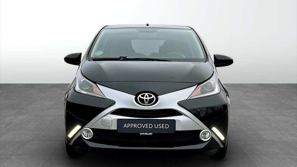 Toyota Aygo 1,0 VVT-i x-cellence 5d