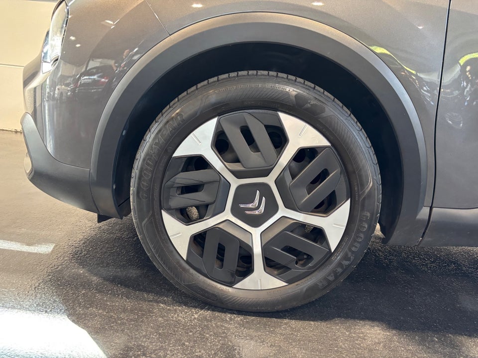 Citroën C4 1,2 PureTech 100 Iconic 5d