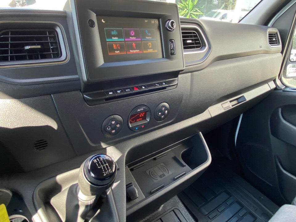 Nissan Interstar 2,3 dCi 150 L2H2 Acenta Van