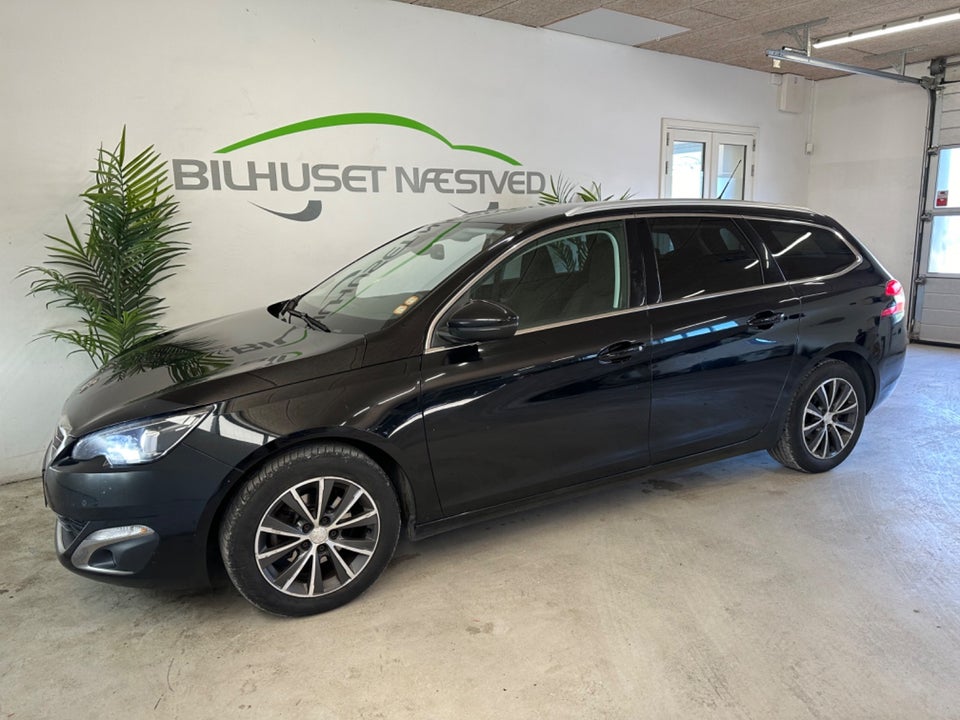 Peugeot 308 1,6 BlueHDi 120 Allure SW 5d