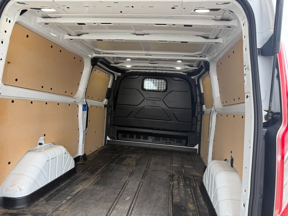 Ford Transit Custom 300 L2 2,0 TDCi 170 Limited aut.