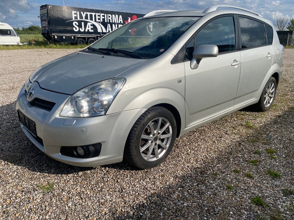 Toyota Corolla Verso 2,2 D-4D 136 Sol 7prs 5d