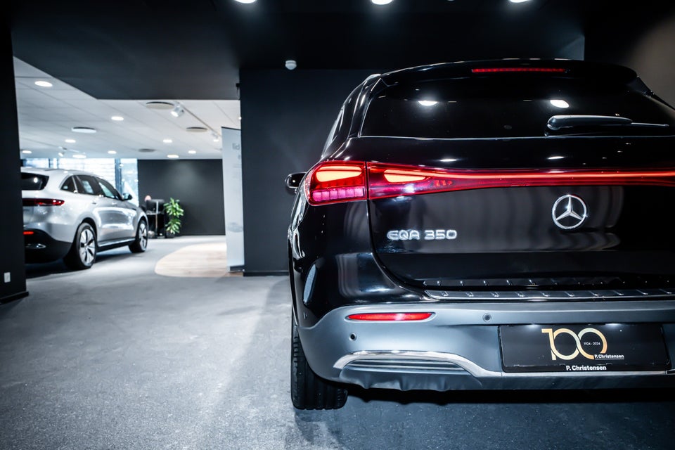 Mercedes EQA350 AMG Advance 4Matic 5d