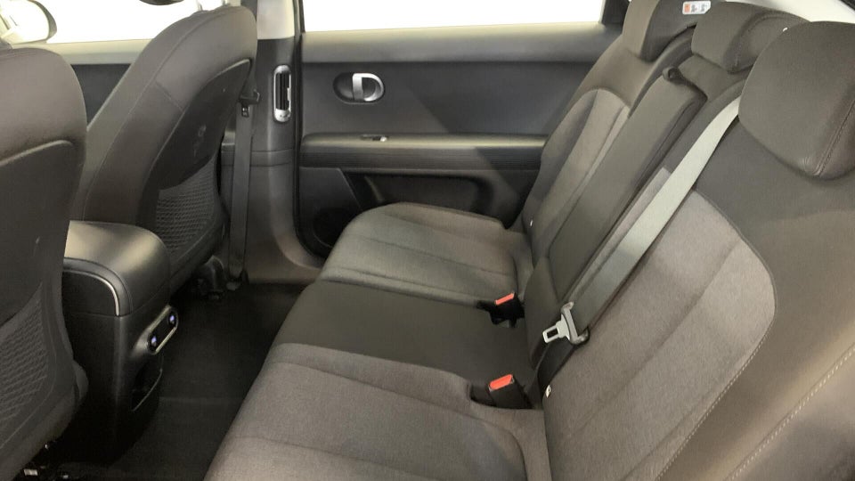 Hyundai Ioniq 5 58 Essential 5d