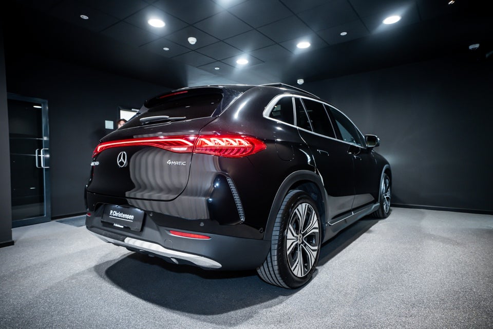 Mercedes EQE350 SUV Electric Art 4Matic 5d