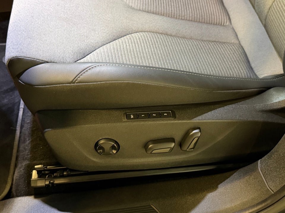 Skoda Enyaq 85 iV Premium 5d
