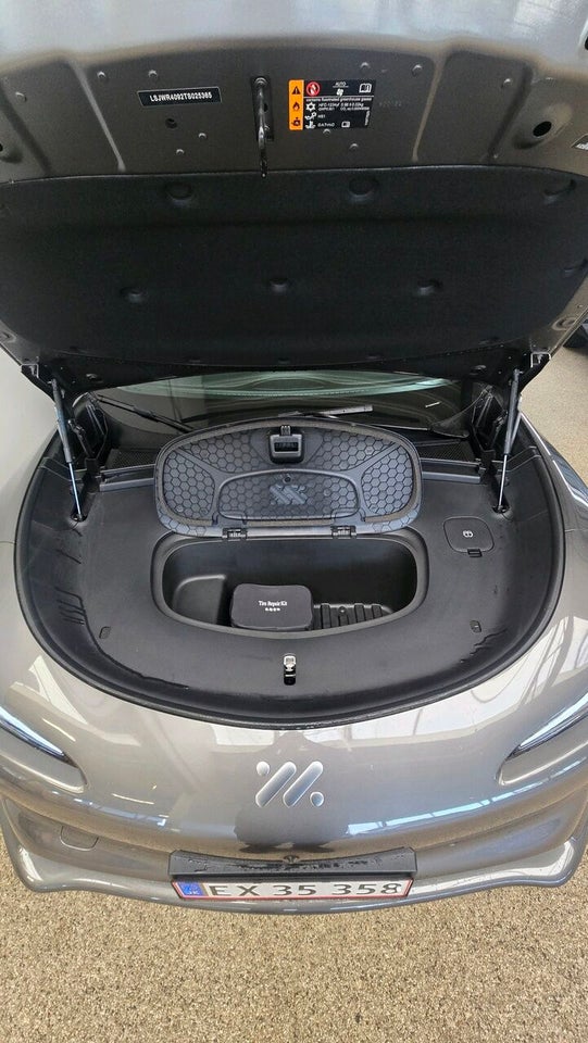 MG IM6 100 Performance AWD 5d
