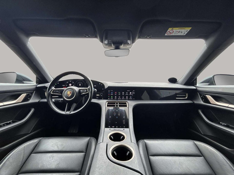 Porsche Taycan 4d
