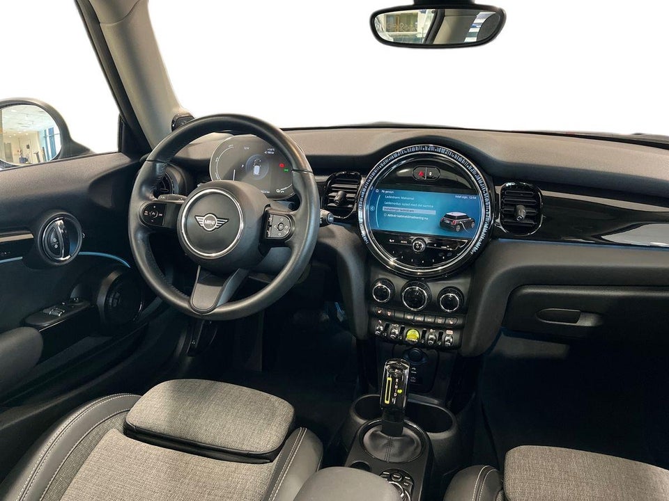 MINI Cooper SE Camden Edition 3d