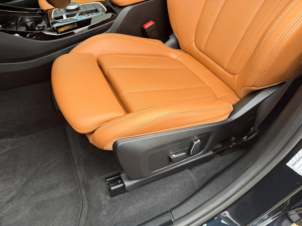 BMW iX3 Charged M-Sport 5d