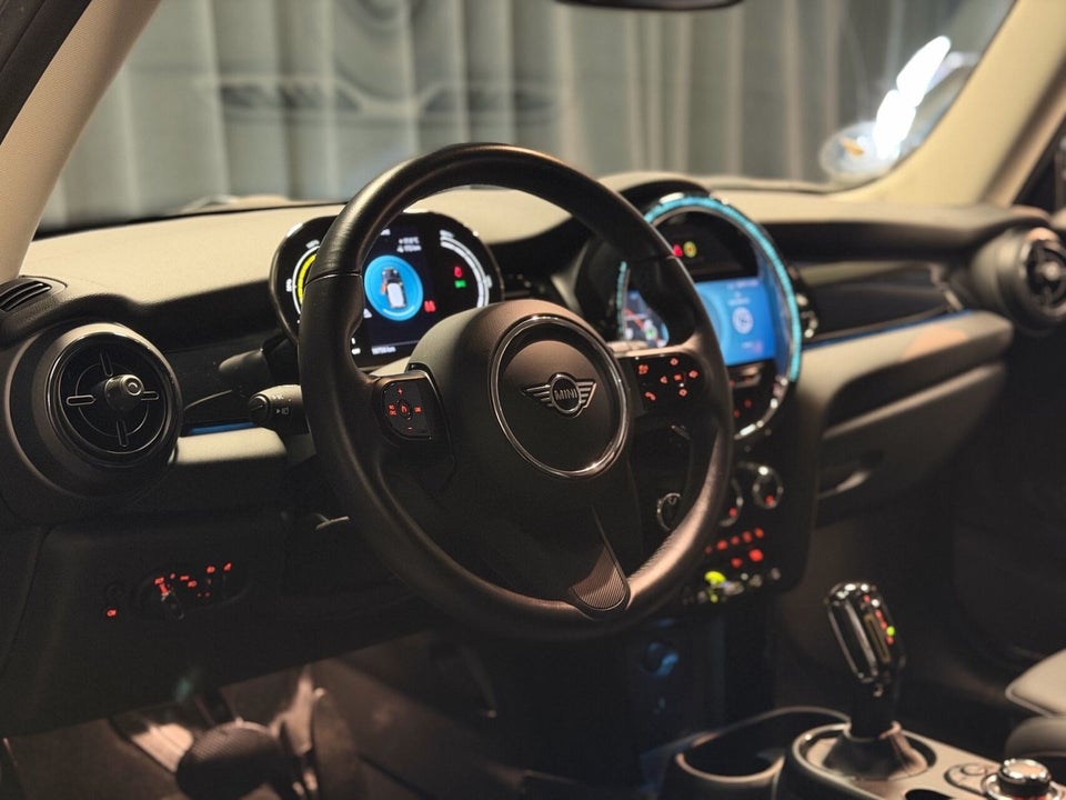MINI Cooper SE Edition Premium 3d