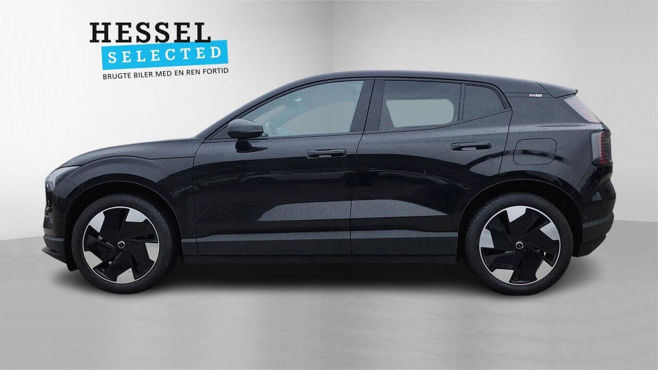 Volvo EX30 Extended Range Plus 5d