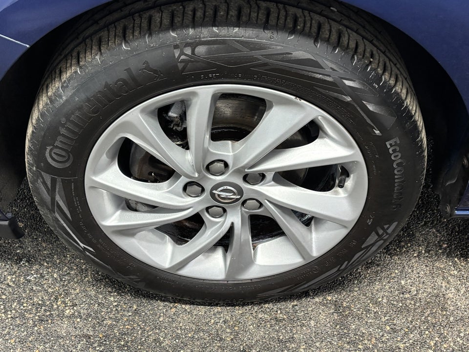 Opel Astra 1,2 T 110 Elegance Sports Tourer 5d