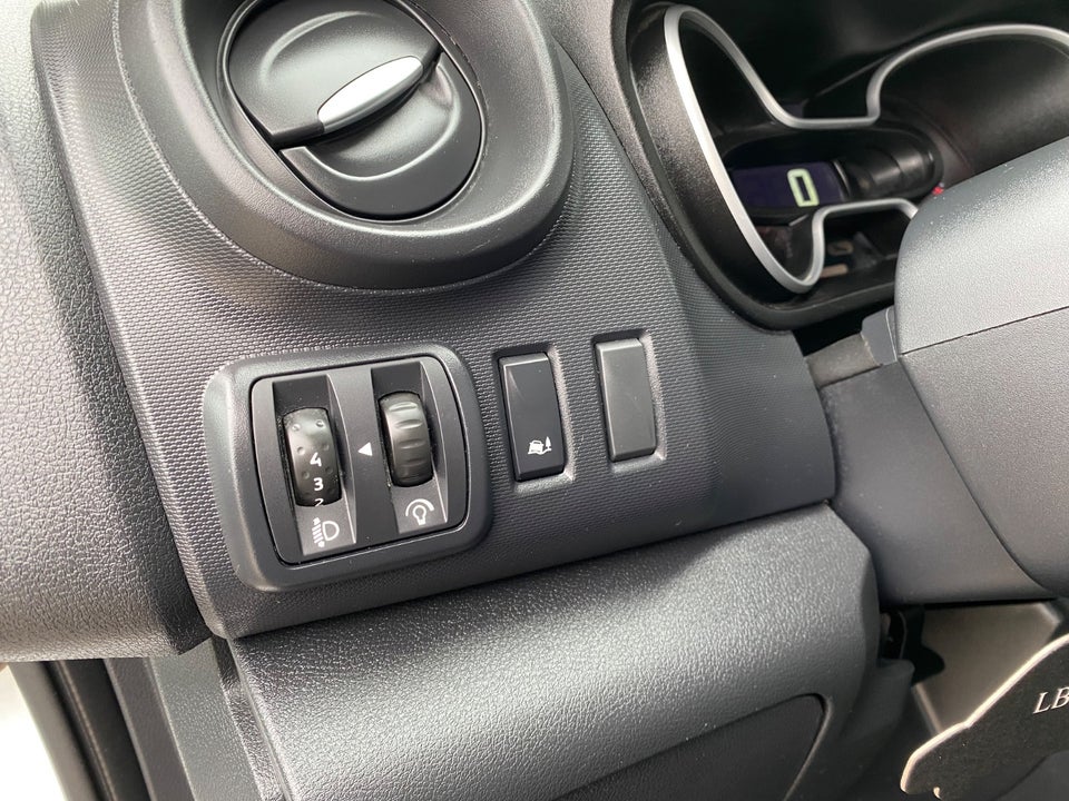 Renault Trafic T29 2,0 dCi 145 L1H1