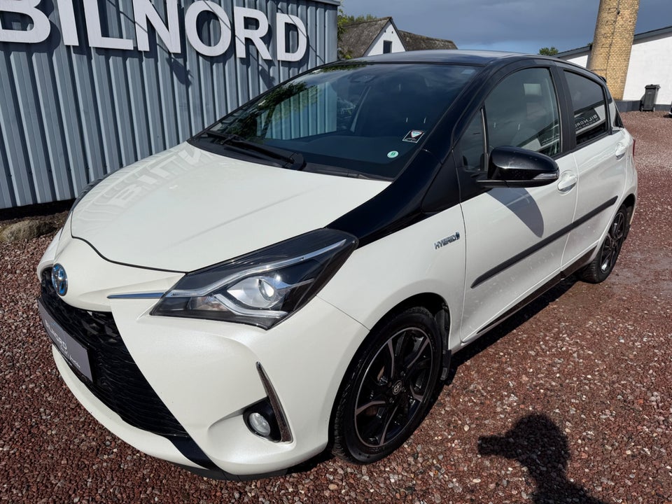 Toyota Yaris 1,5 Hybrid Flavour e-CVT 5d