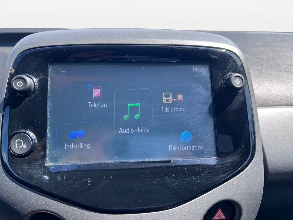 Toyota Aygo 1,0 VVT-i x-press 5d