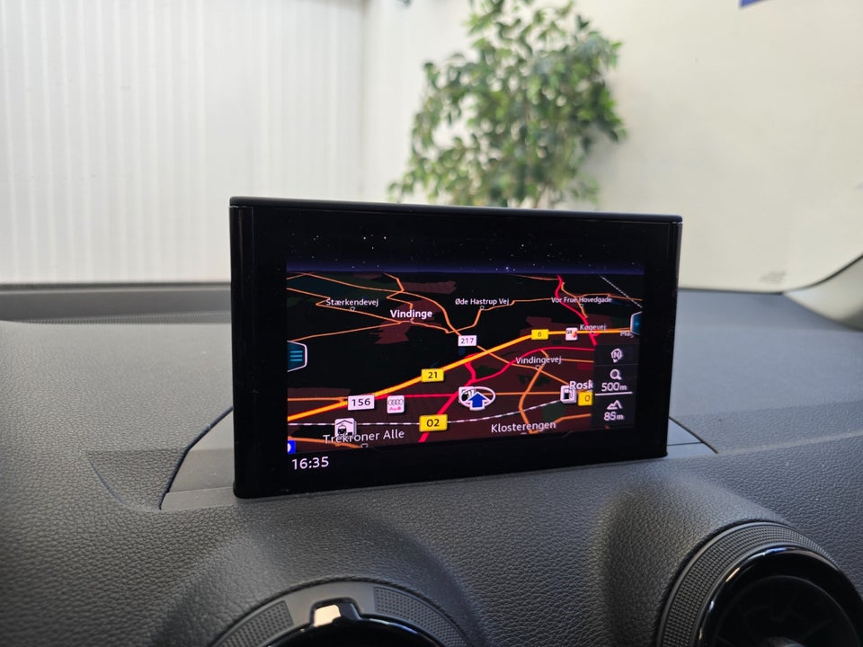 Audi Q2 1,4 TFSi 150 Sport S-tr. 5d