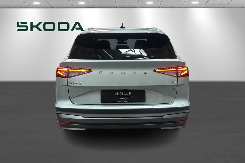 Skoda Enyaq 80 iV Plus Loft 5d