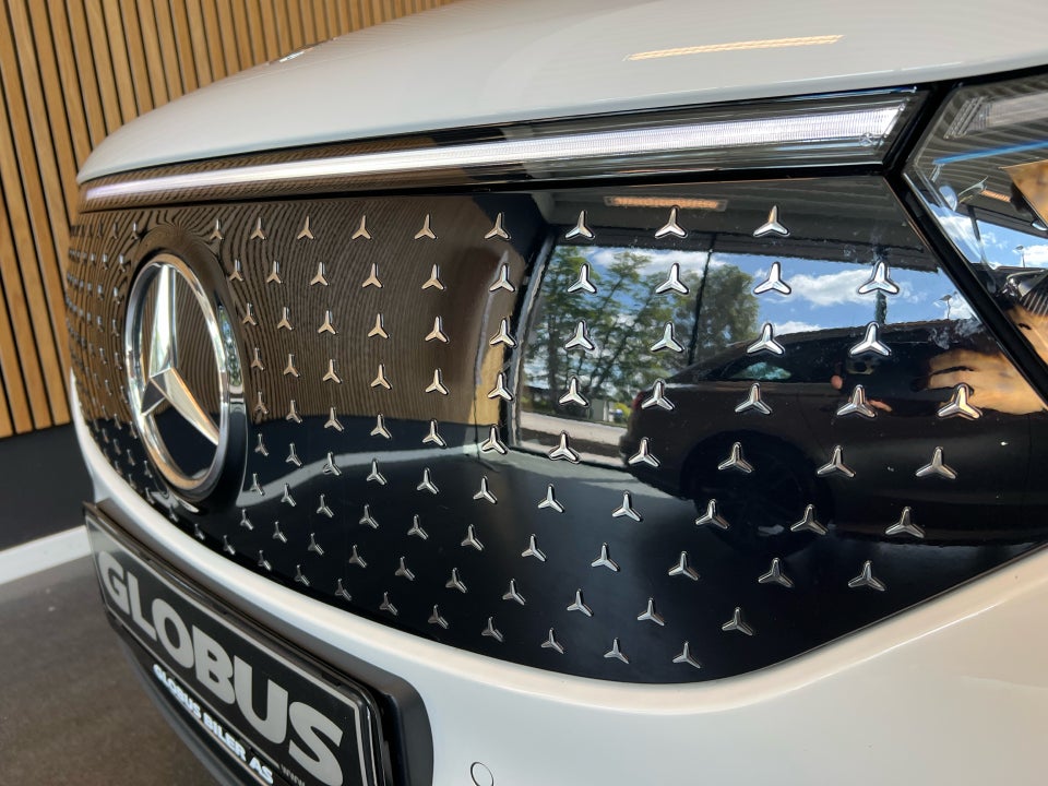 Mercedes EQA300 Electric Art 4Matic 5d