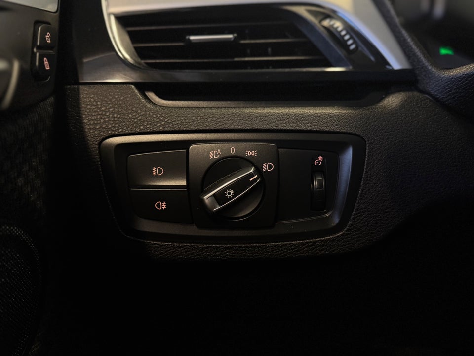 BMW X1 2,0 sDrive18d Advantage aut. 5d