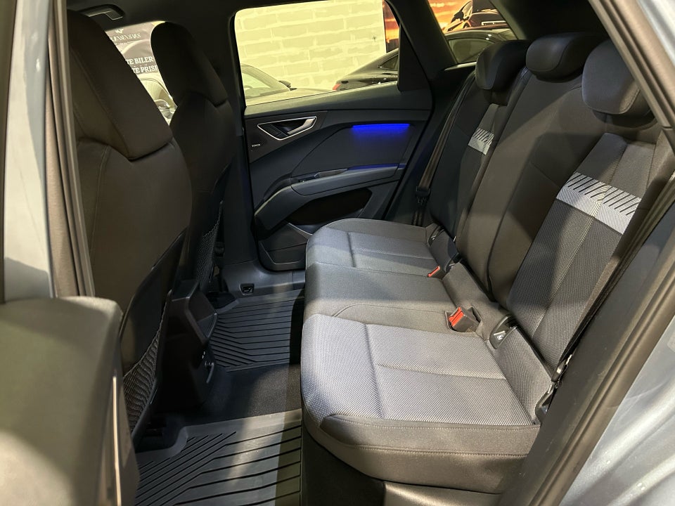 Audi Q4 e-tron 40 Advanced 5d