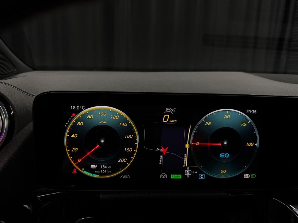 Mercedes EQA250 AMG Line Van 5d