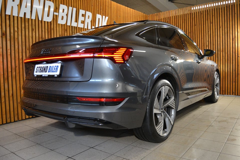 Audi e-tron 55 S-line Sportback quattro 5d